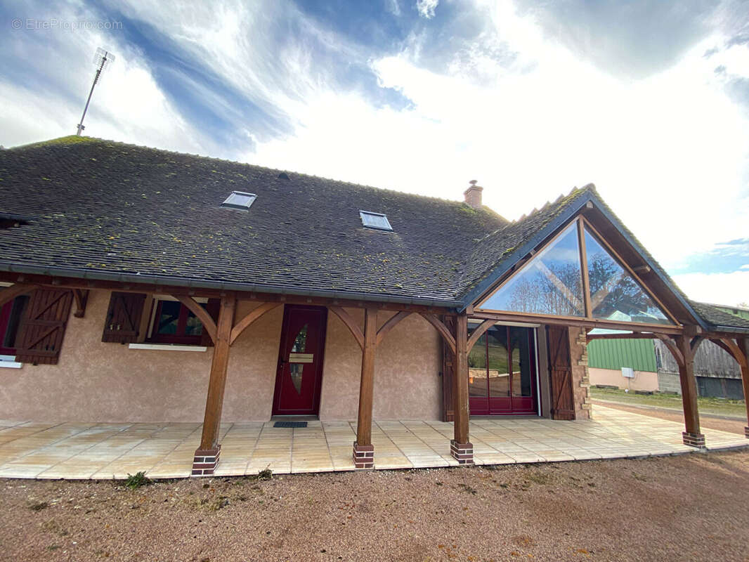 Maison à PRECY-SUR-VRIN