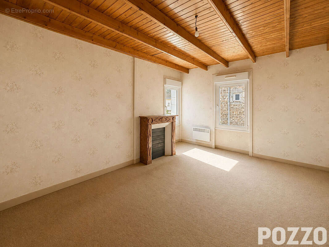 Maison  pierres à Cérences 3  de  86 m2 avec Hangar de 66m² - photo 7