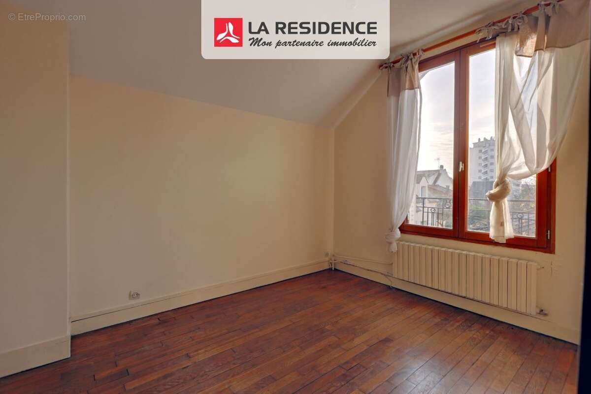 Maison à TAVERNY