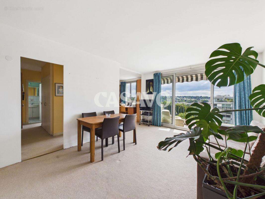 Vente Appartement 4 pièces de 75m² - 92210 Saint-Cloud - photo 4