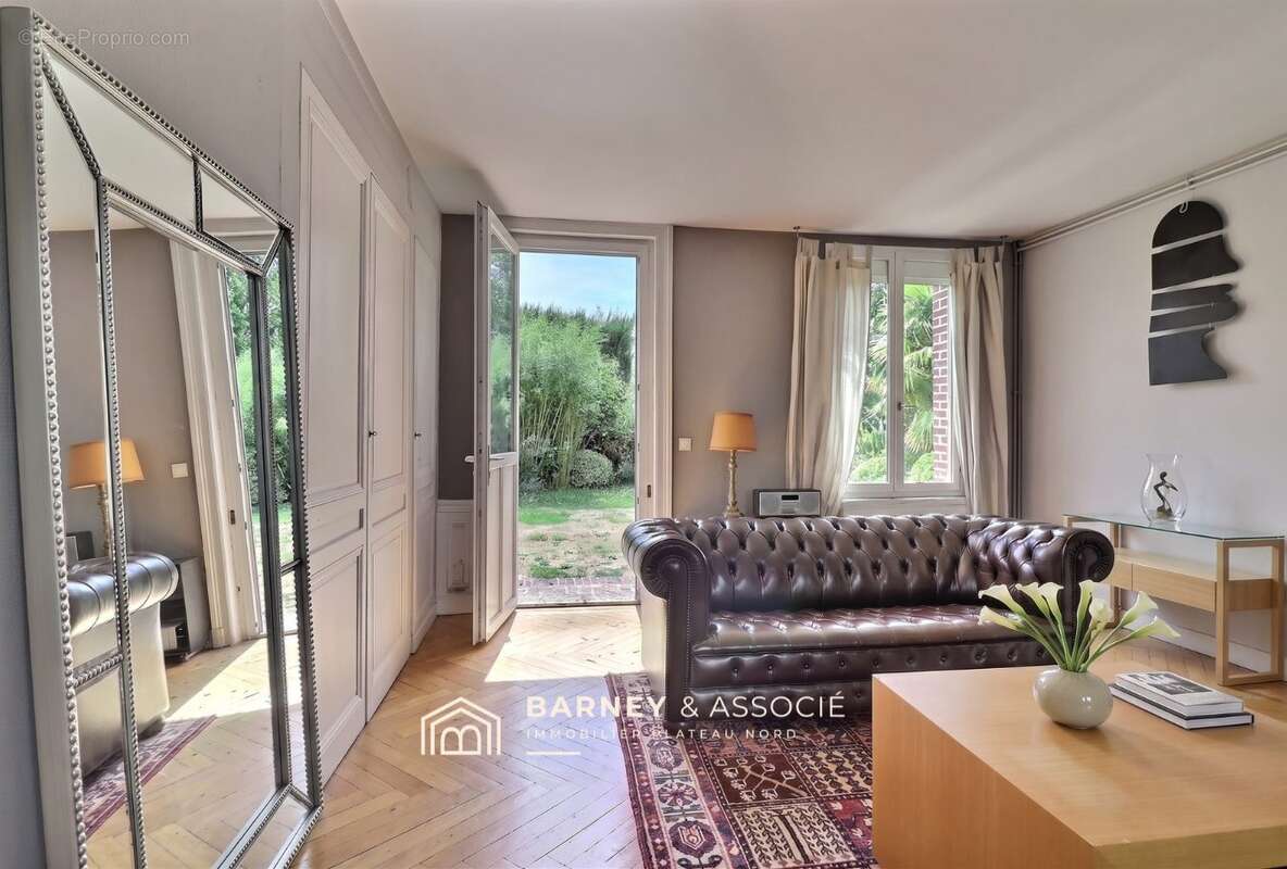 Maison 205 m² à Bihorel  - photo 3