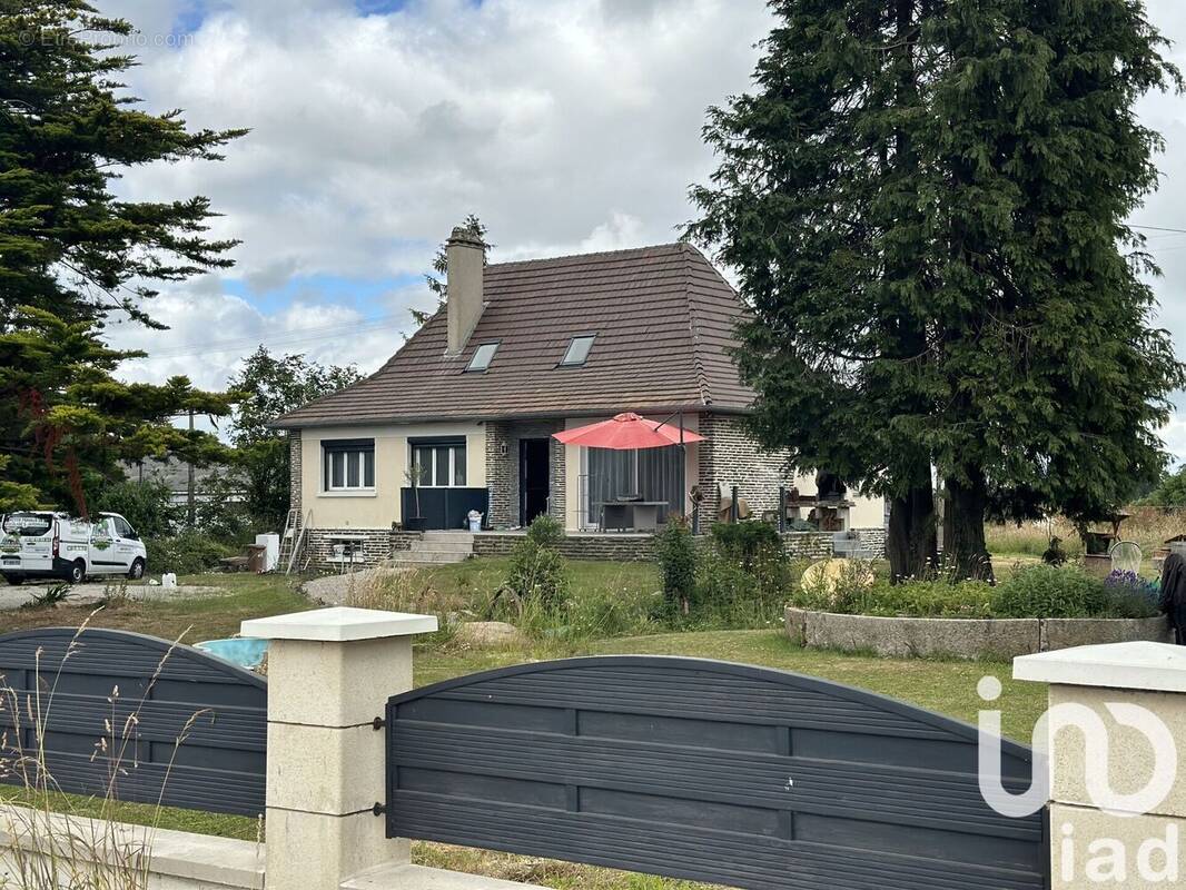 Photo 1 - Maison à SAINT-GEORGES-MONTCOCQ