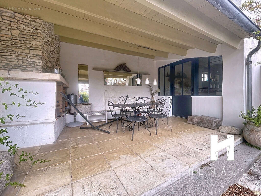 Maison à LA COUARDE-SUR-MER