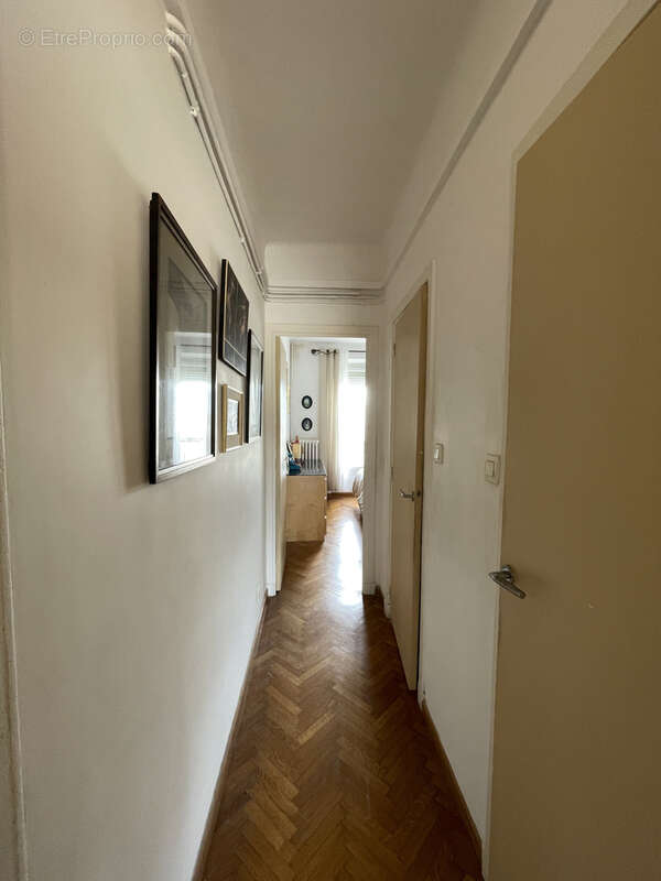 Appartement à MARSEILLE-8E