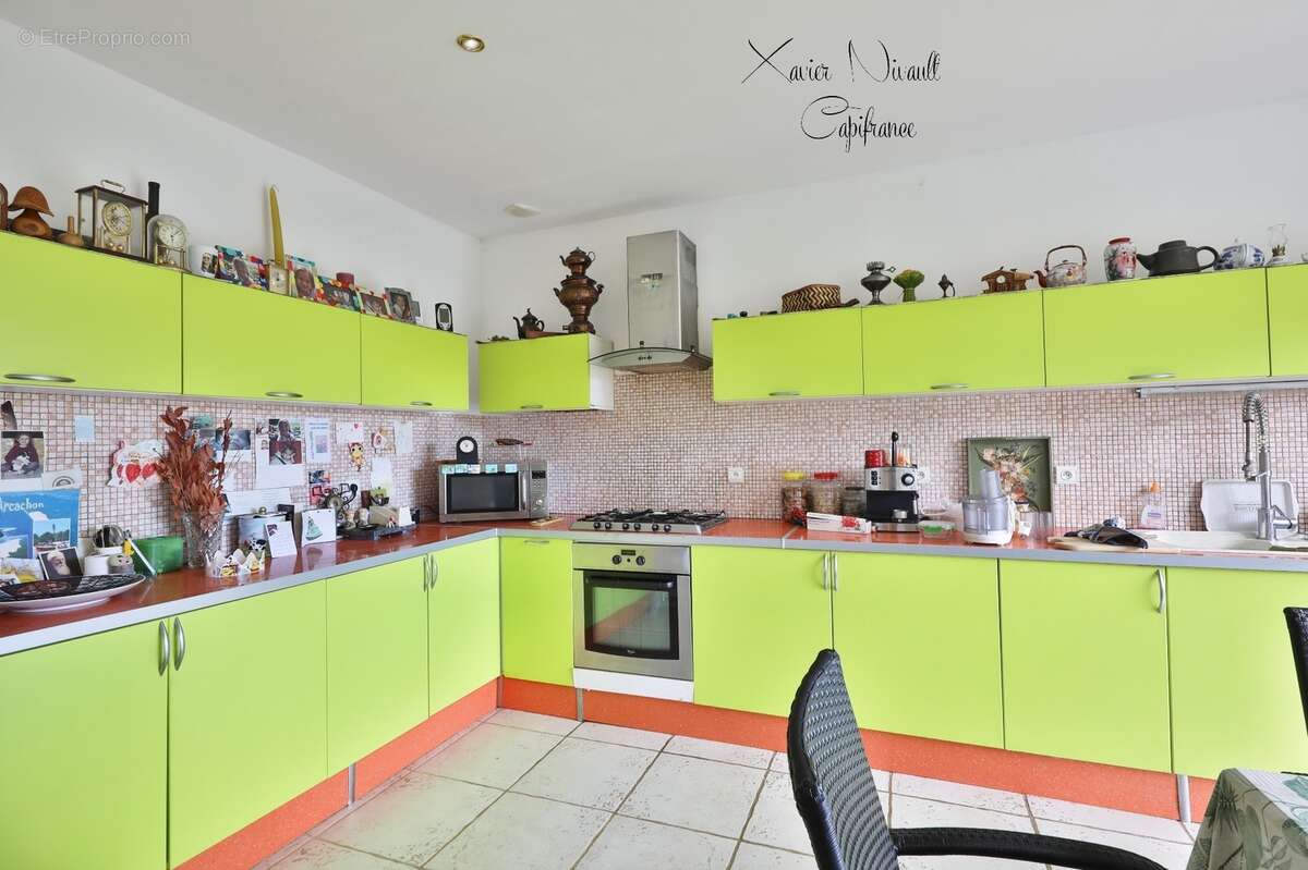 Maison à vendre 8 pièces proche de MANTENAY MONTLIN (01) - photo 4