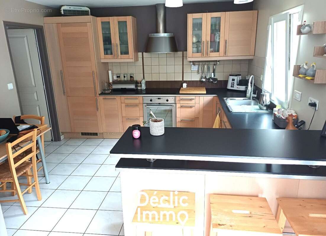 Maison 2006 avec agrandissement 2014 - 4/6 chambres - terrain 620m² - photo 3