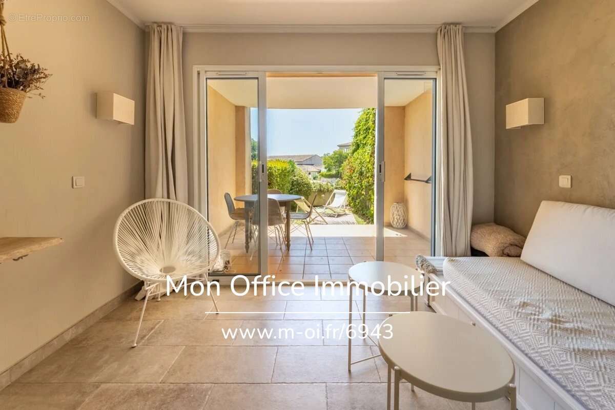 Référence : 6943-SKA - Superbe appartement au golf de Pont Royal ! - photo 10