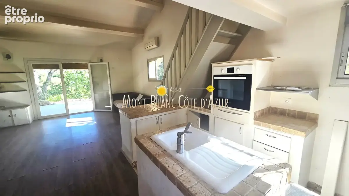 Plan de la tour domaine viticole + 2 maisons mitoyennes - photo 6