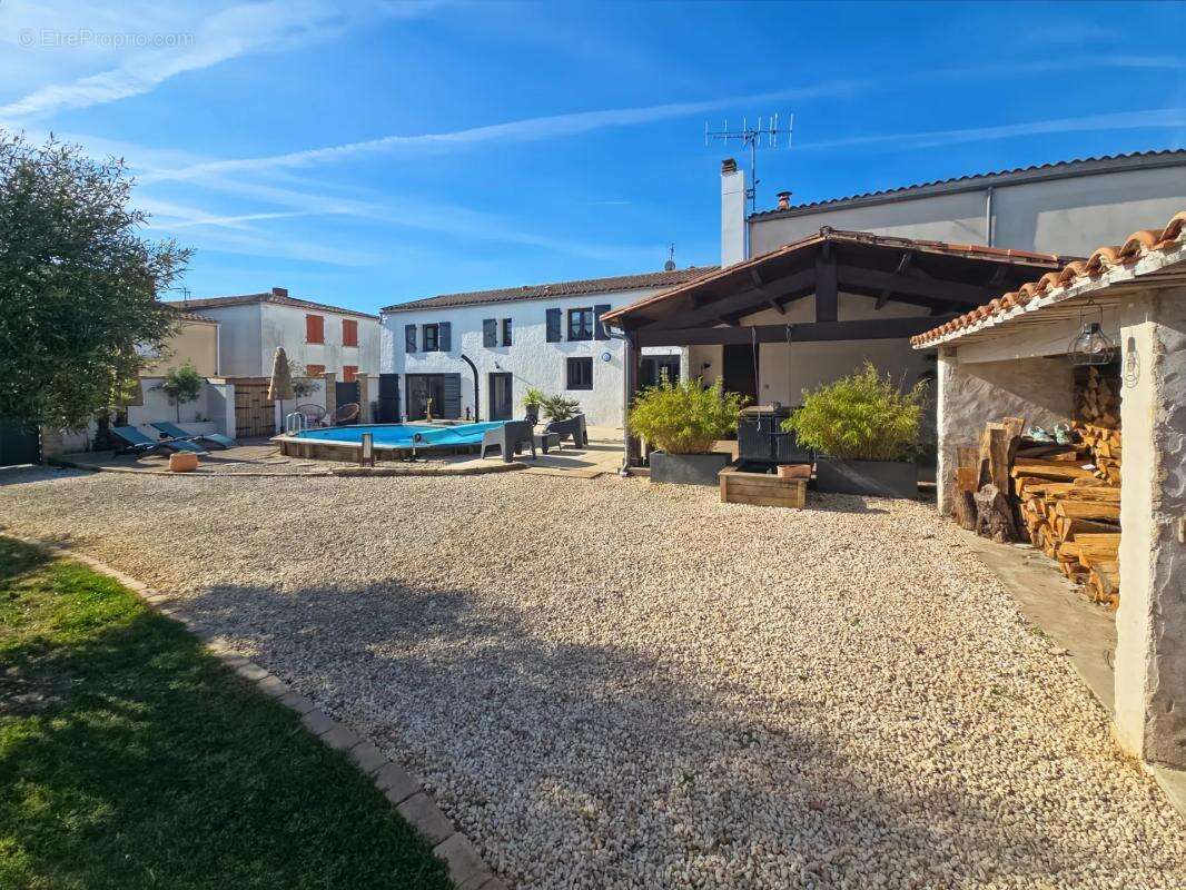 Maison à MARSILLY