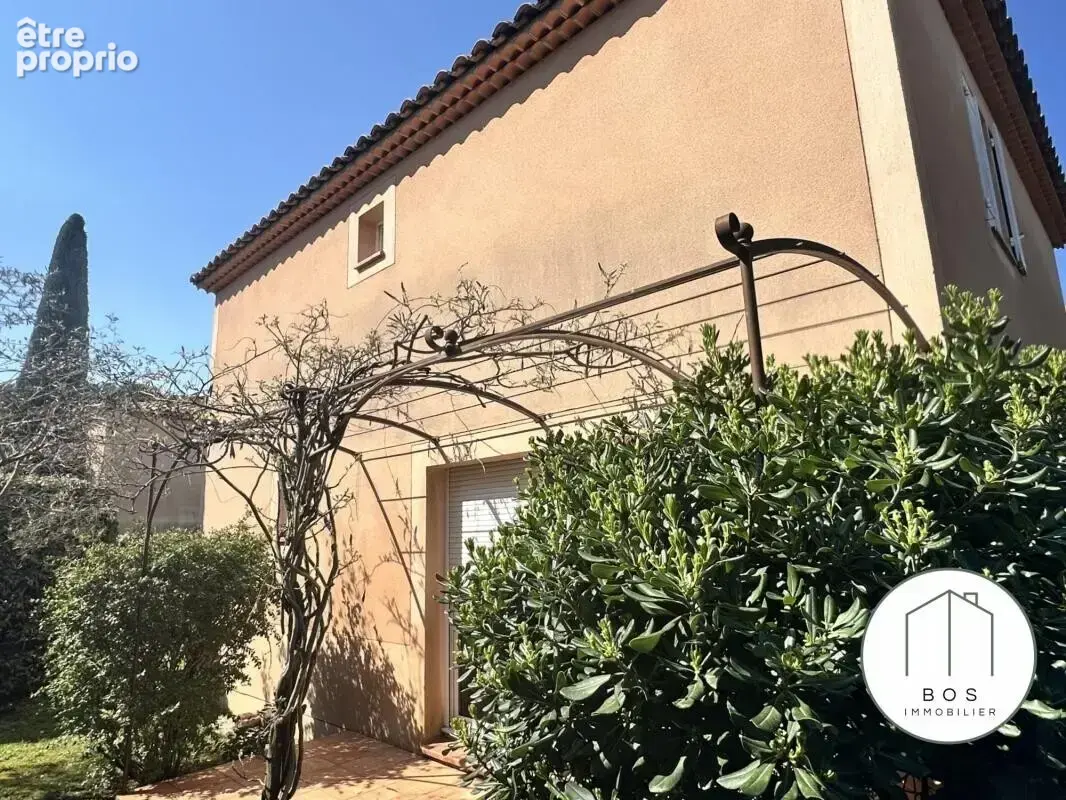 Maison avec jardin dans résidence sécurisée avec piscine - photo 2