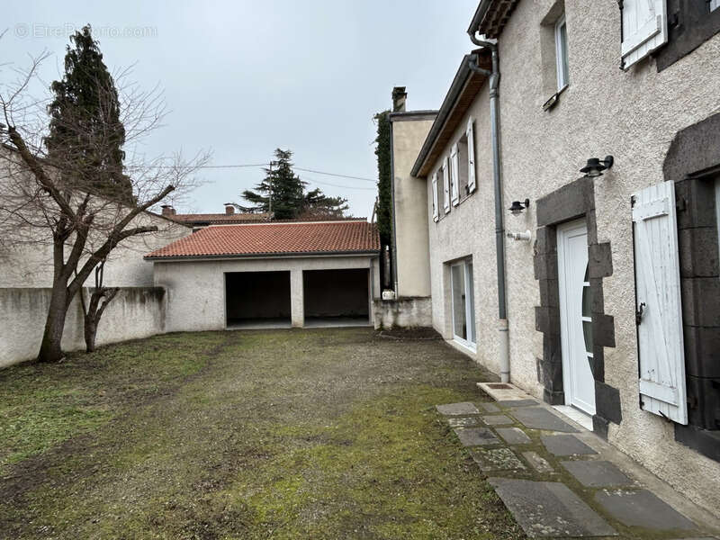 Maison à CHAPPES
