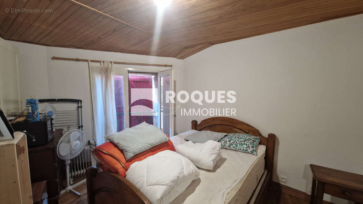 Les Rives, maison de village de 5 pièce avec cave jardin et terrasse - photo 8