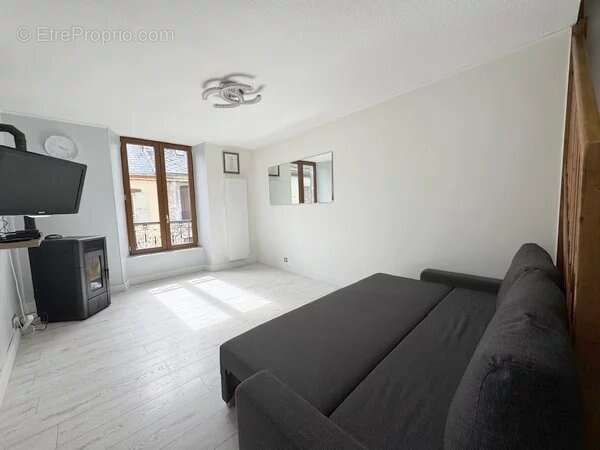 Appartement à LA MURE