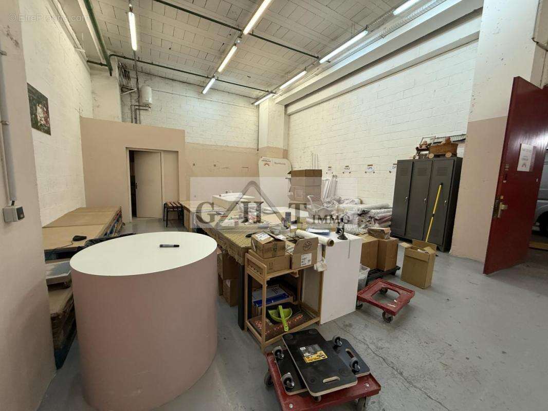 Local d'activités de 744m2 a vendre bagnolet - photo 7