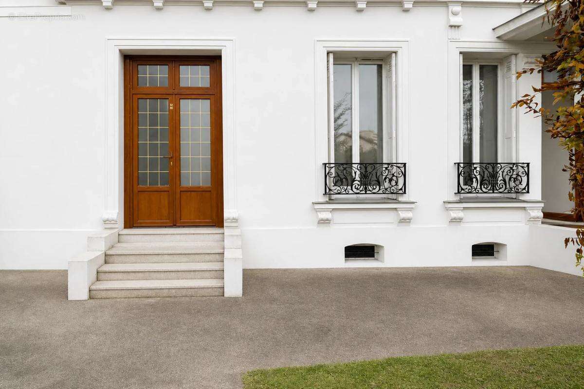 Maison de charme 8 ch. avec jardin à Limeil-Brévannes - photo 14