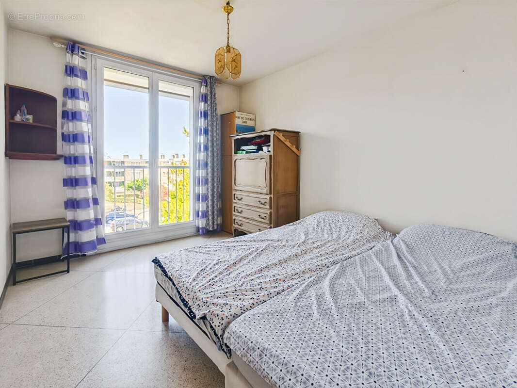 Appartement 63m² à marignane - photo 7