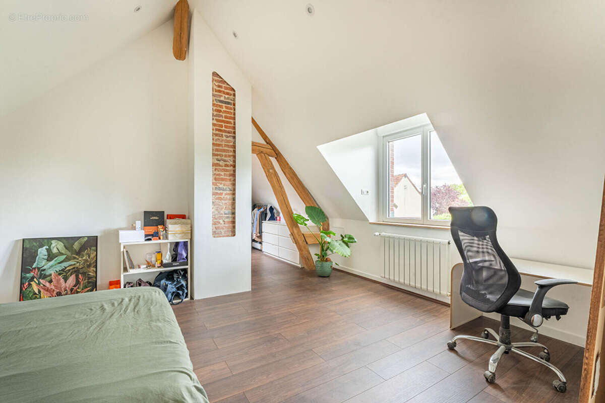 Maison à MAINVILLIERS