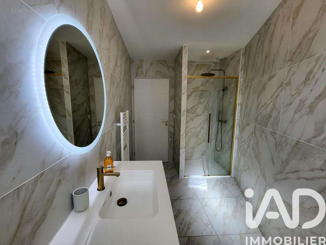 Photo 9 - Maison à CHATELLERAULT