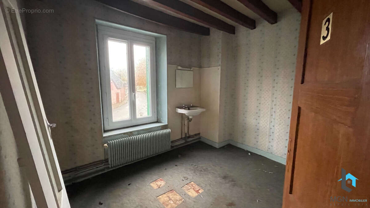 Appartement à ALLUYES