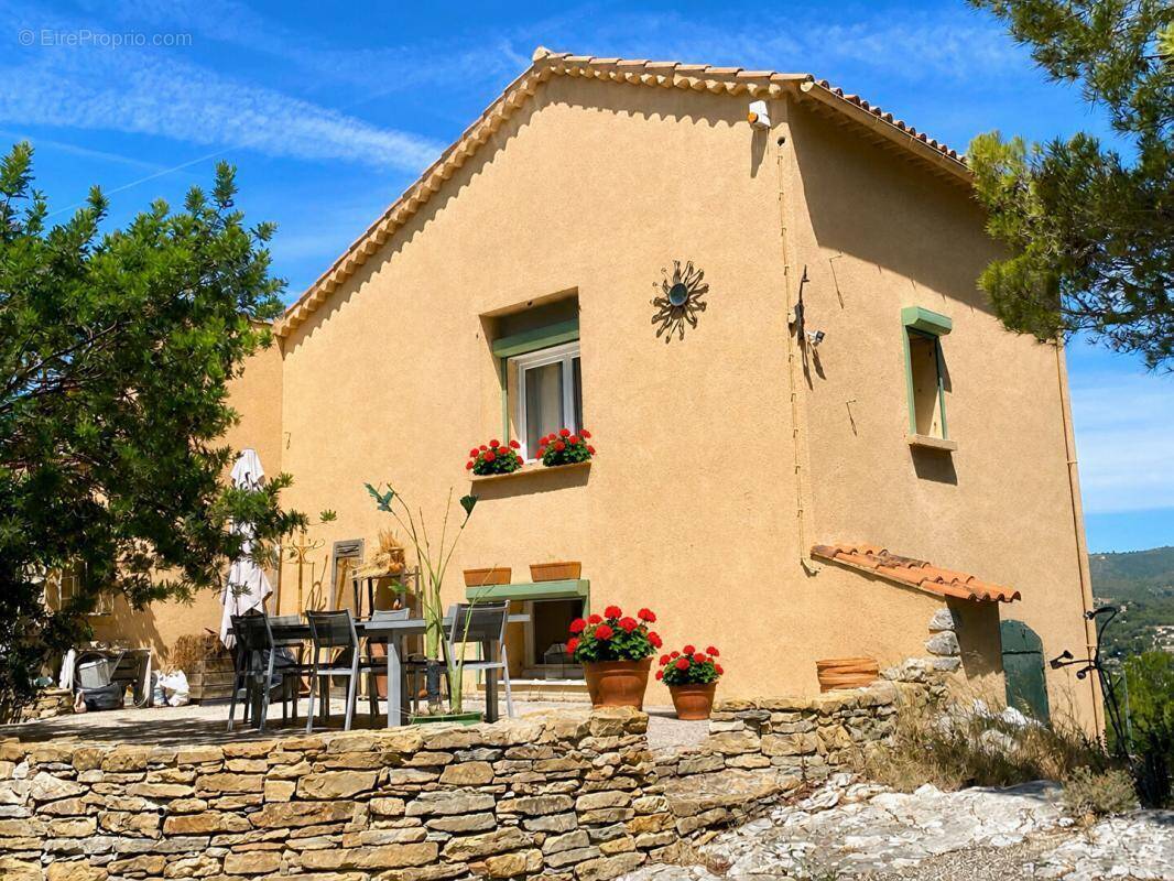 Maison à LA CADIERE-D'AZUR