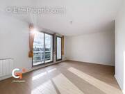 Appartement à LE MESNIL-ESNARD