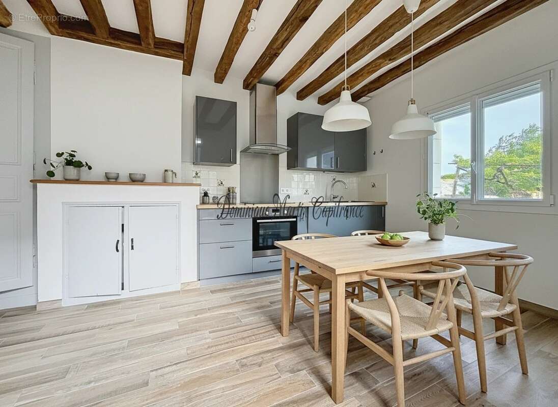 COURDEMANCHE (72)Maison de plain-pied 59m²-cebtre-bourg-jardin - garage- cave - photo 2