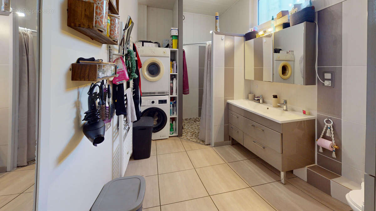 Maison à SAINT-DOULCHARD