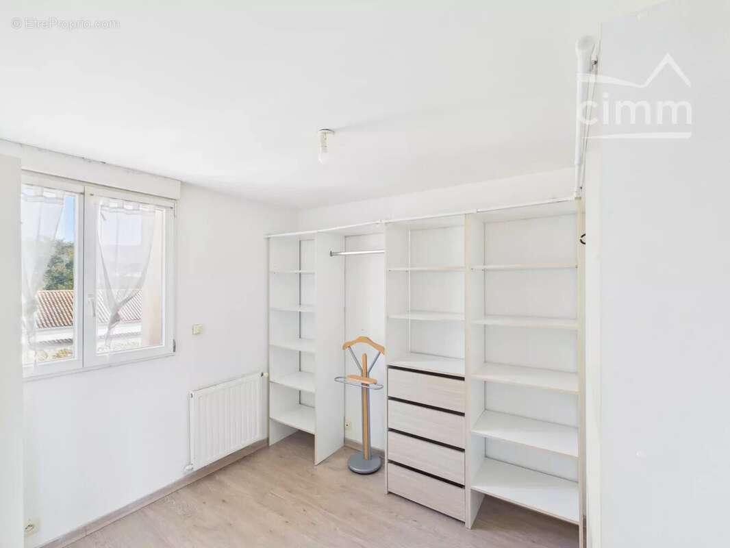 Appartement à SILLANS