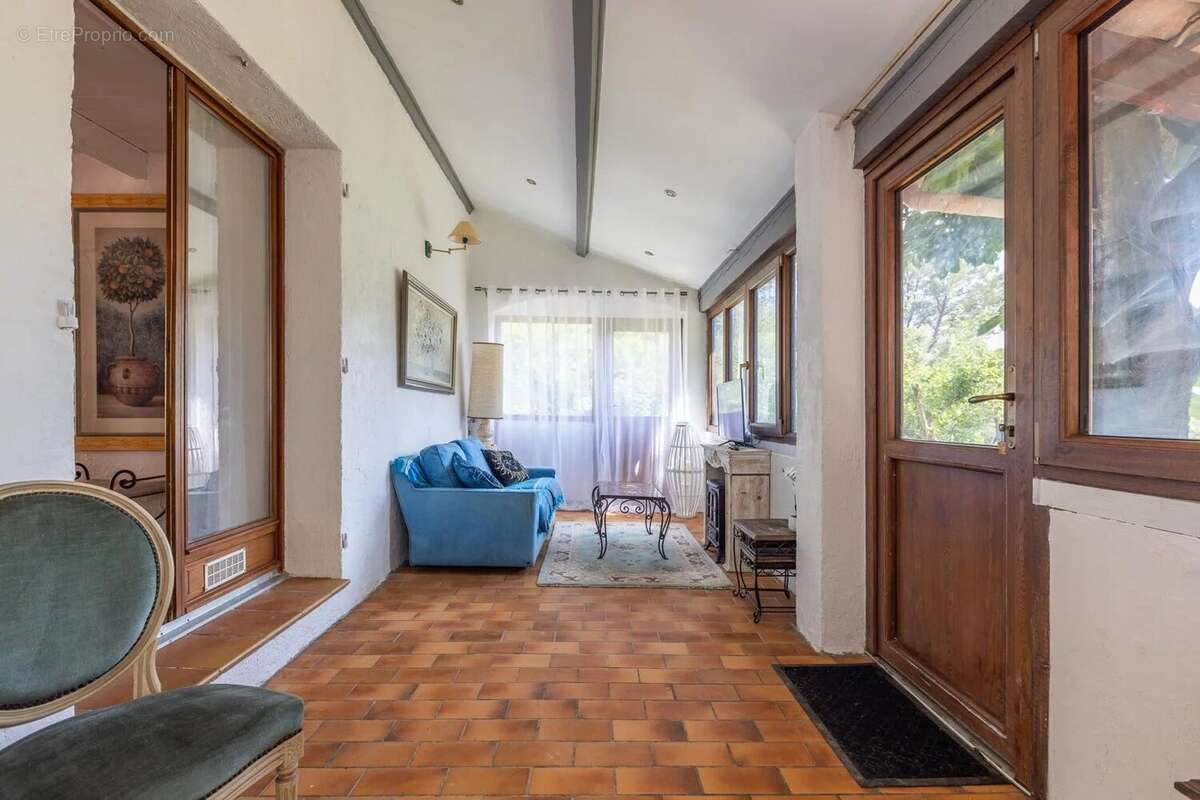 Escarene : bien rare sur le secteur ! propriété de charme avec maison individuelle 4 pièces, 3 chambres, bureau, 185m²  en total - photo 37