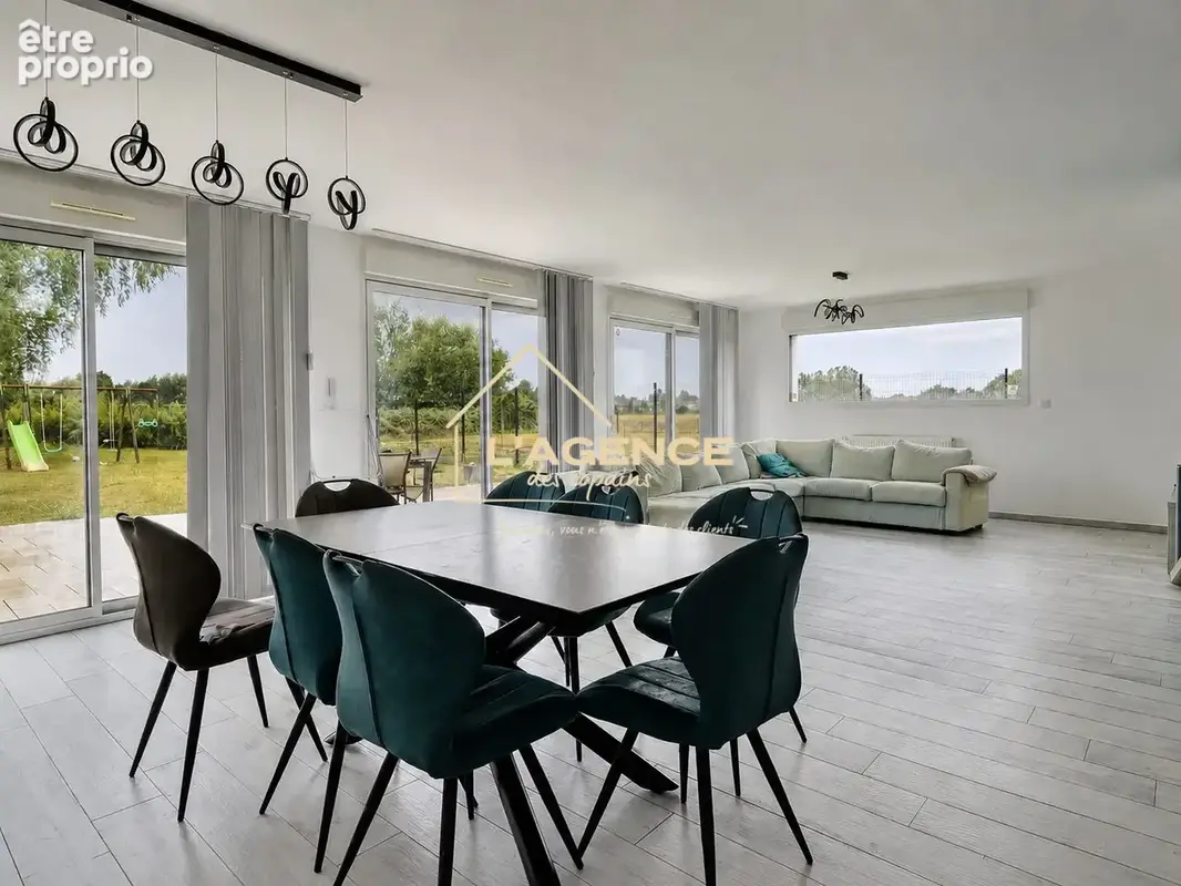 Maison 6 pièces 178 m² à vendre à La Gorgue (59253) - photo 2