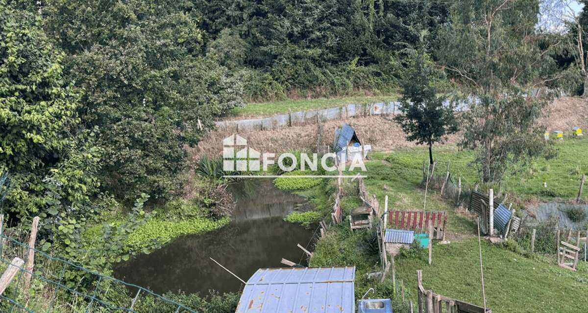 Maison à FRESNAY-SUR-SARTHE