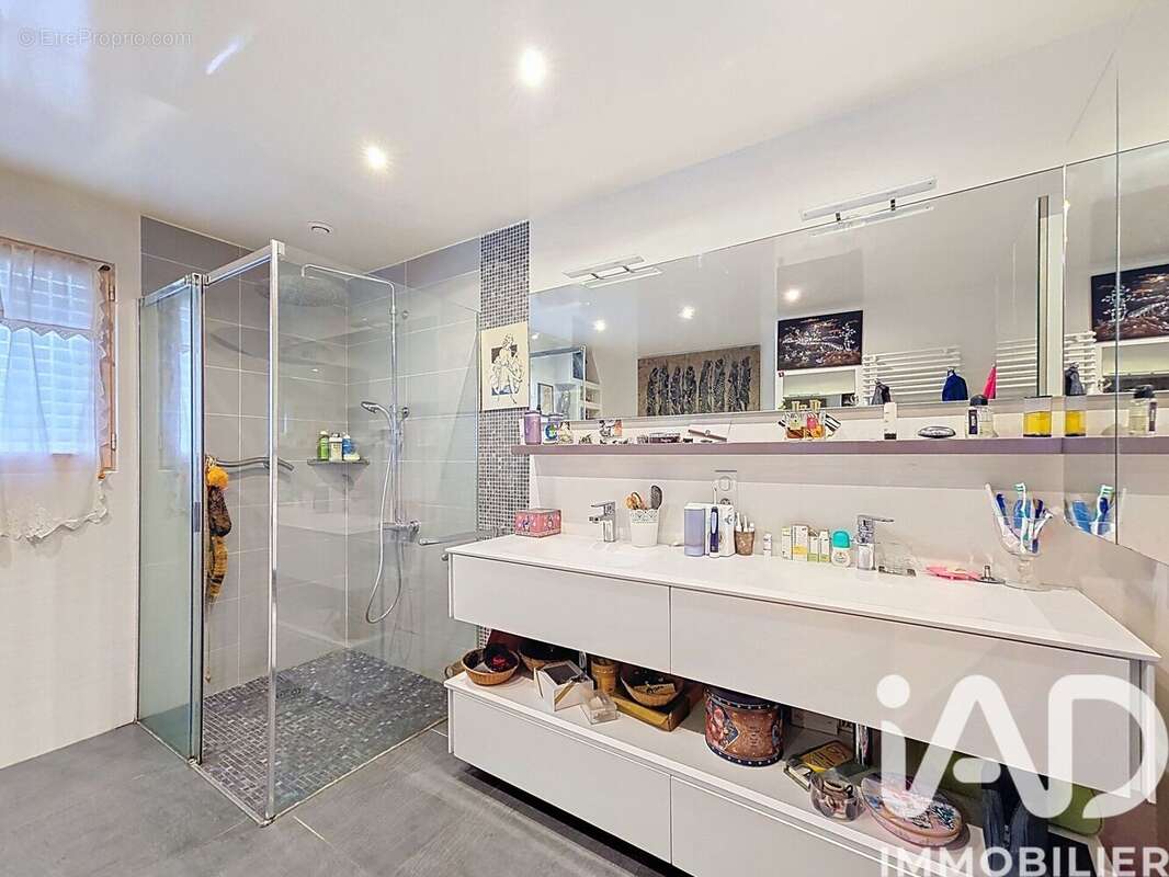 Photo 9 - Maison à VILLECRESNES