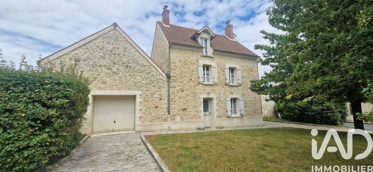 Photo 1 - Maison à LE PERCHAY