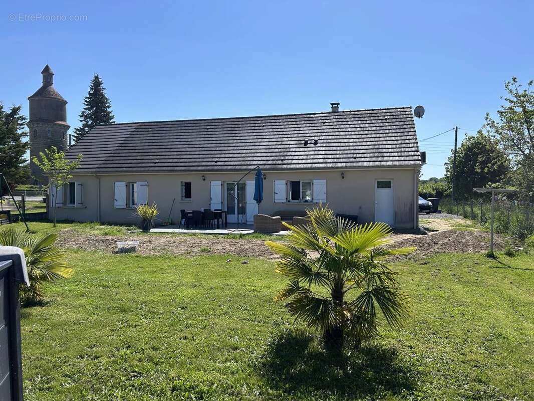 Maison à SAINT-BENOIT-DU-SAULT