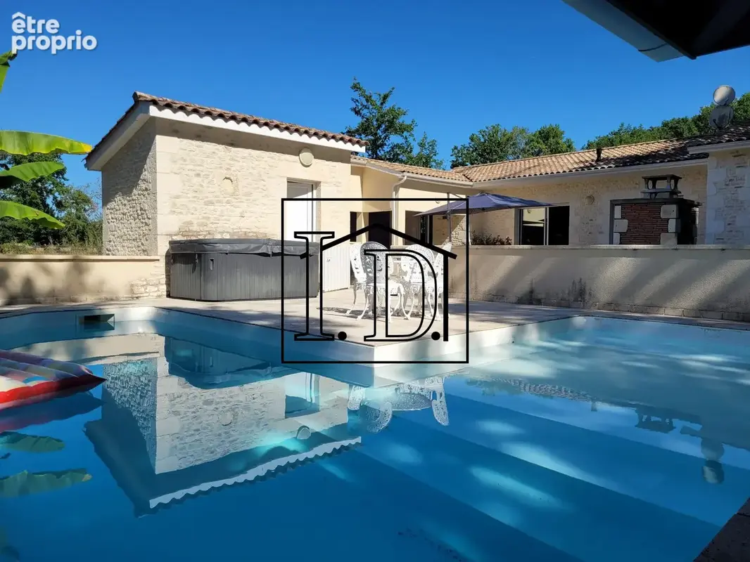 Maison 9 pièces 226 m² à vendre à Plaisance (24560) - photo 1