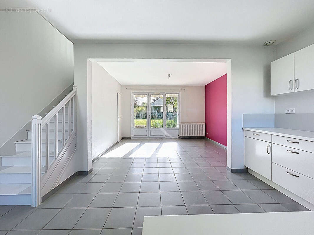 Maison à BEAUFORT-EN-VALLEE