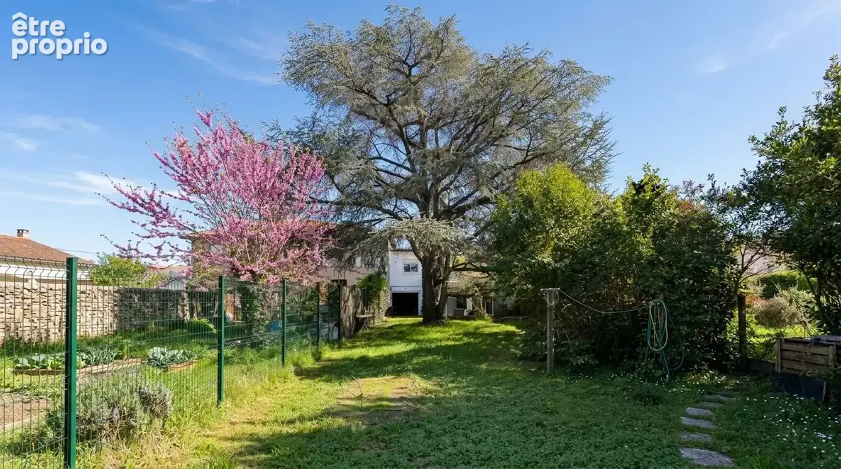 Jolie maison de village avec jardin et garage - photo 5