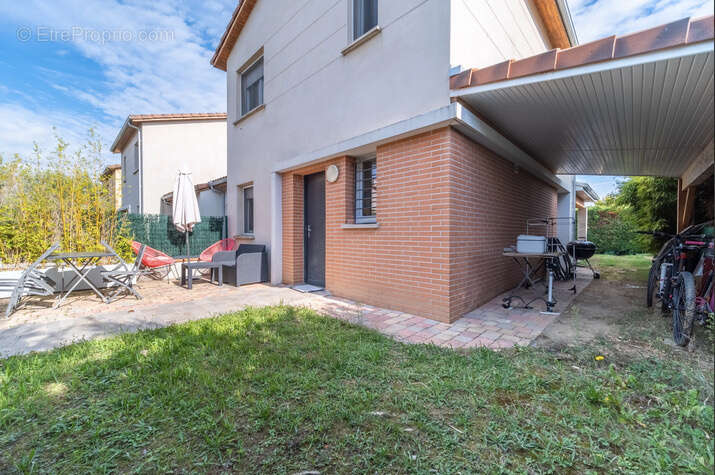 Maison t4/5 de 100m2 environ - photo 2