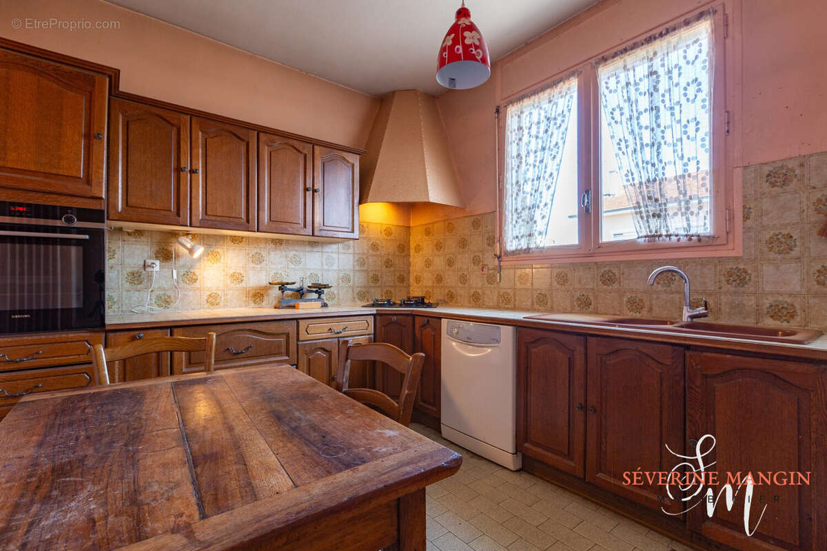 Maison à ROMANS-SUR-ISERE