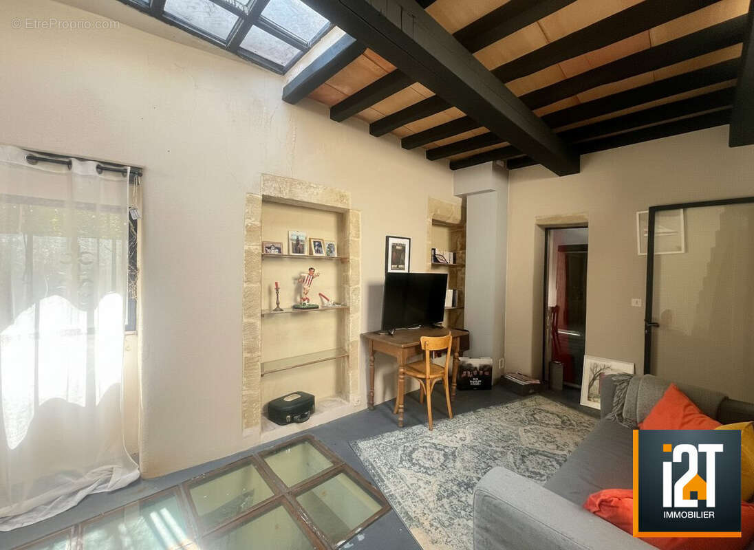Maison 121 m² à Arpaillargues-Et-Aureillac  - photo 5