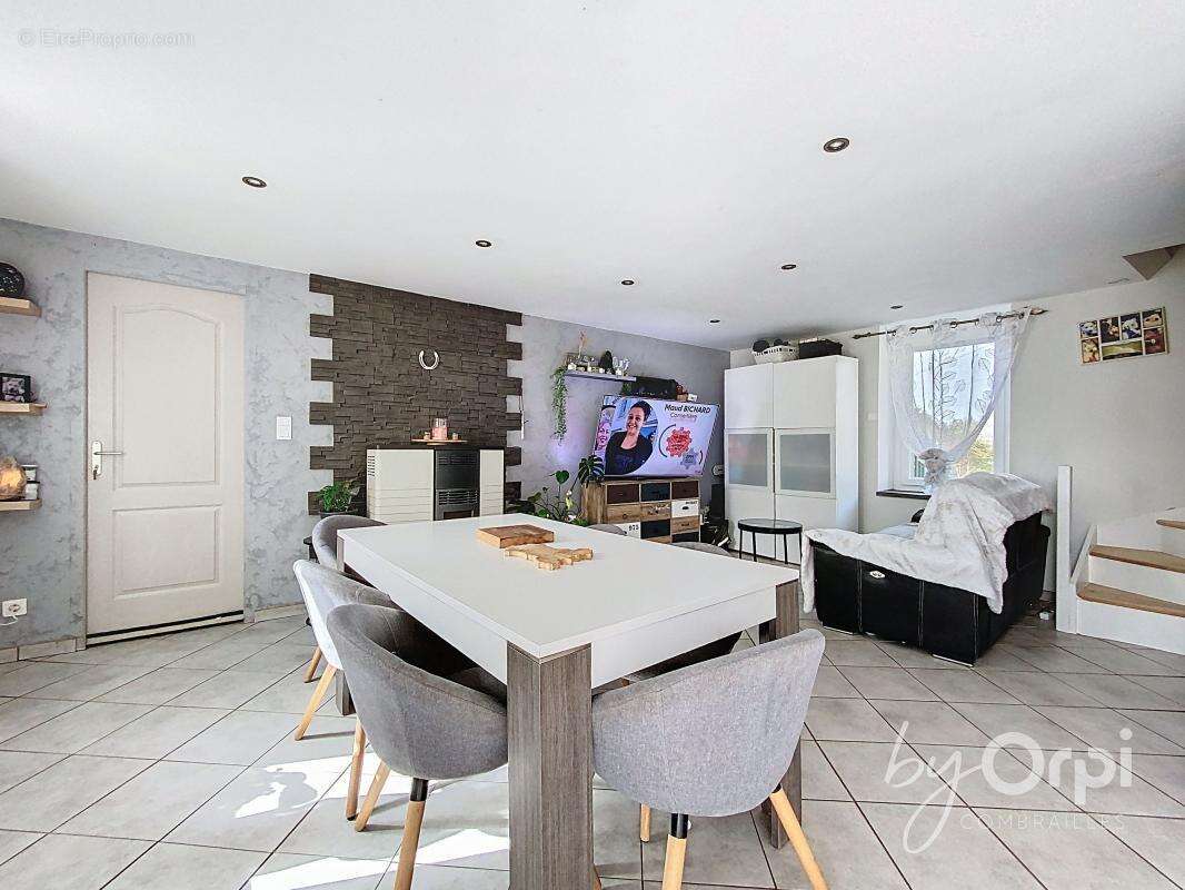 Maison à SAINT-ELOY-LES-MINES