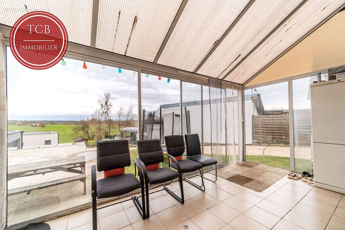 Maison Seppois-le-Bas 5 pièce(s) 136 m2 - photo 9