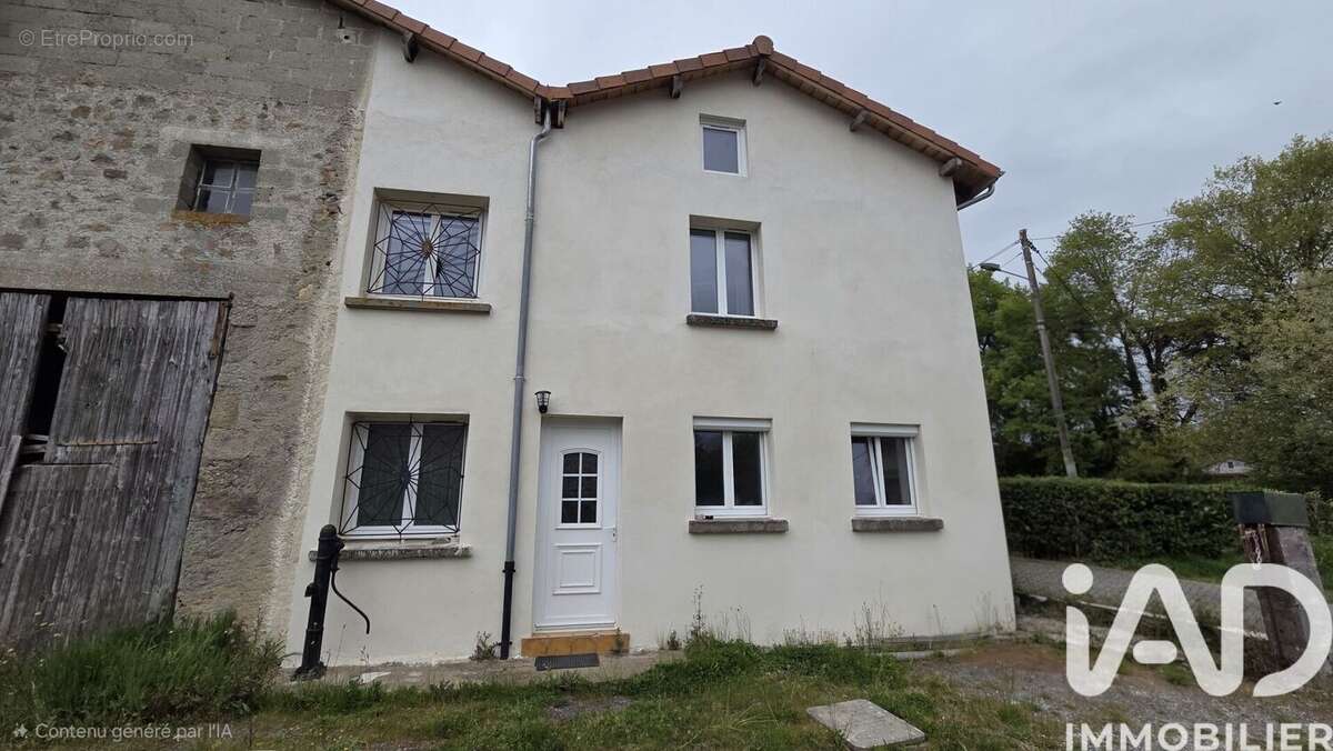 Photo 2 - Maison à ETAGNAC