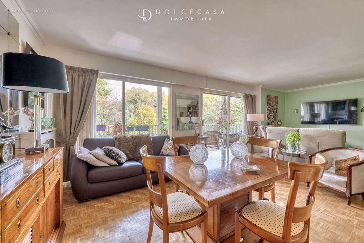 Appartement à SAINT-MAUR-DES-FOSSES