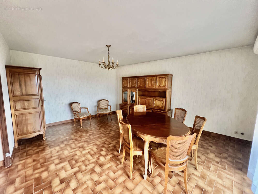 Appartement à ROMANS-SUR-ISERE