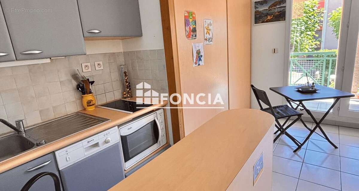 Appartement à LA LONDE-LES-MAURES