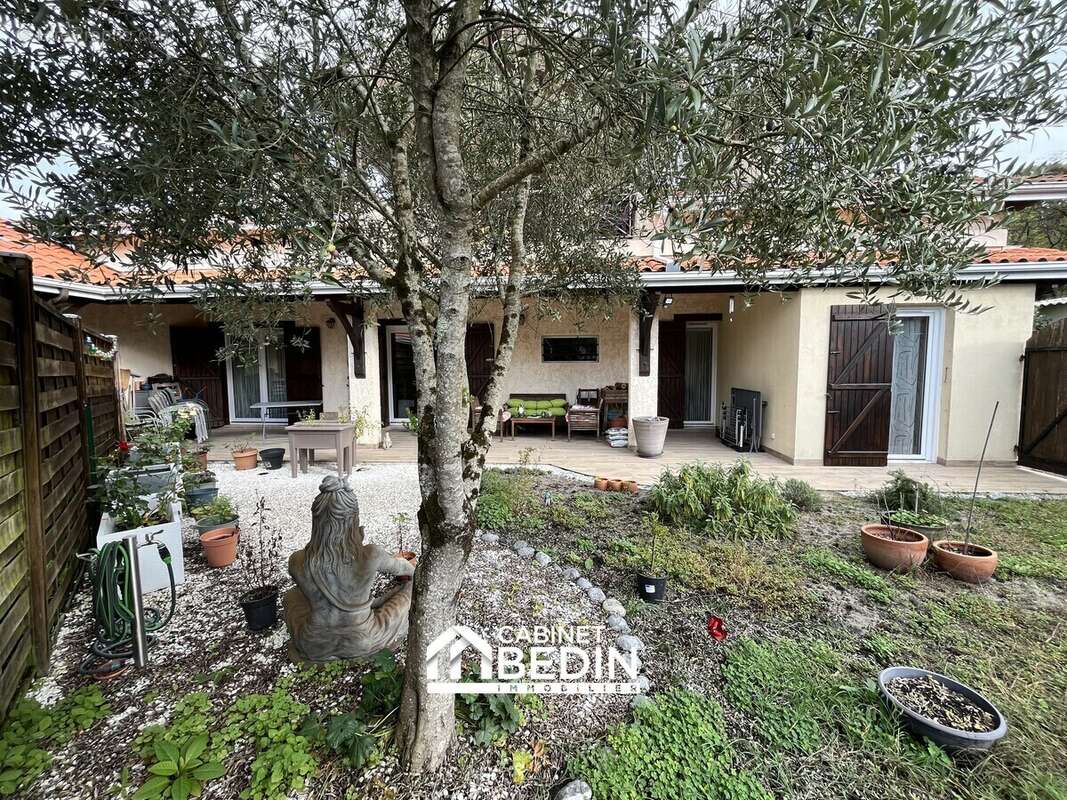 Appartement à BLANQUEFORT