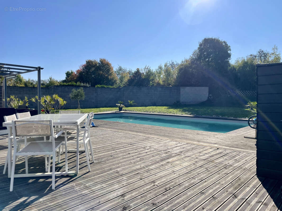 Maison à SAINTE-SOULLE