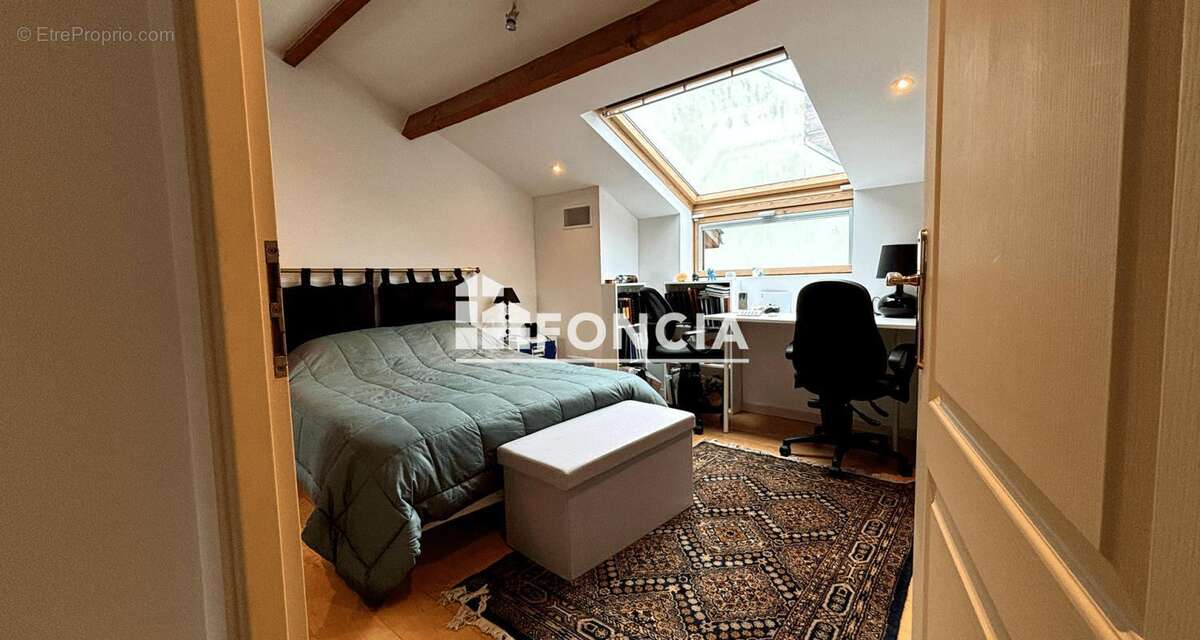 Maison à CHENNEVIERES-SUR-MARNE