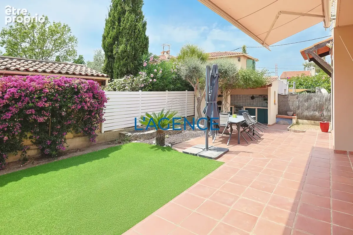 Appartement T4 de 81m2 habitables avec jardin de 150 m2 au calme sans vis à vis , garage et parking - photo 3